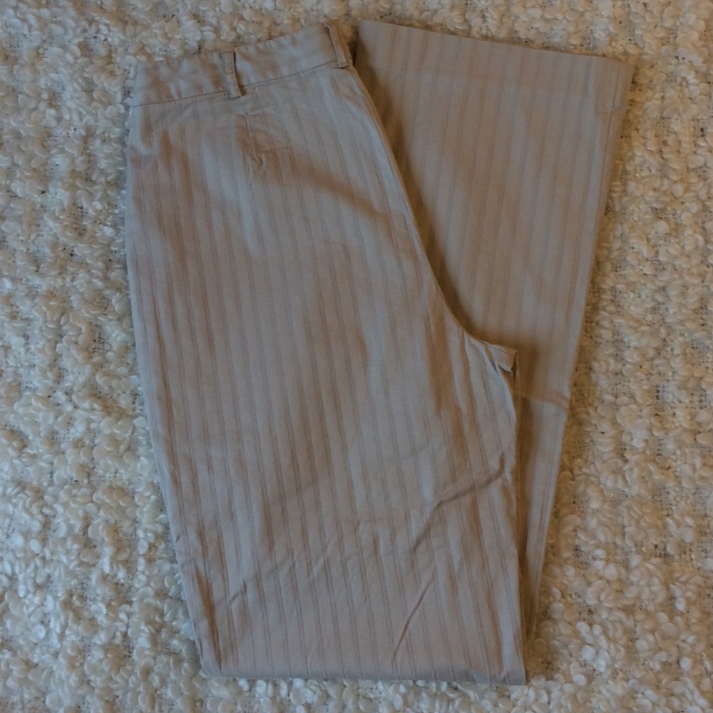 beige striped trousers
